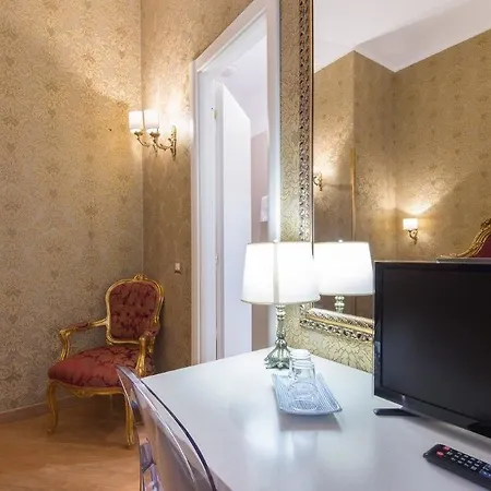 Dcboutiquehotel מלון 3*