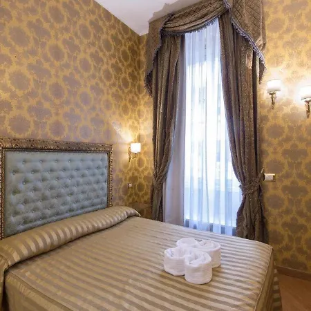 Domus Colosseo Hotel 3*