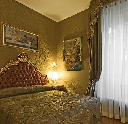 Hotel Domus Colosseo